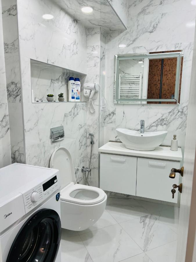 Ferienwohnung Aura Kutaissi Exterior foto