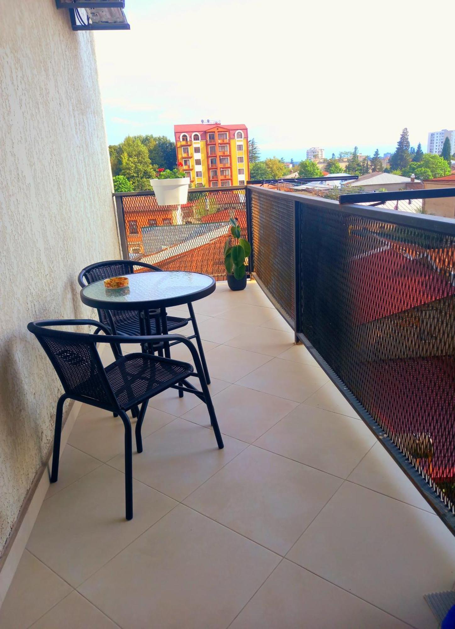 Ferienwohnung Aura Kutaissi Zimmer foto
